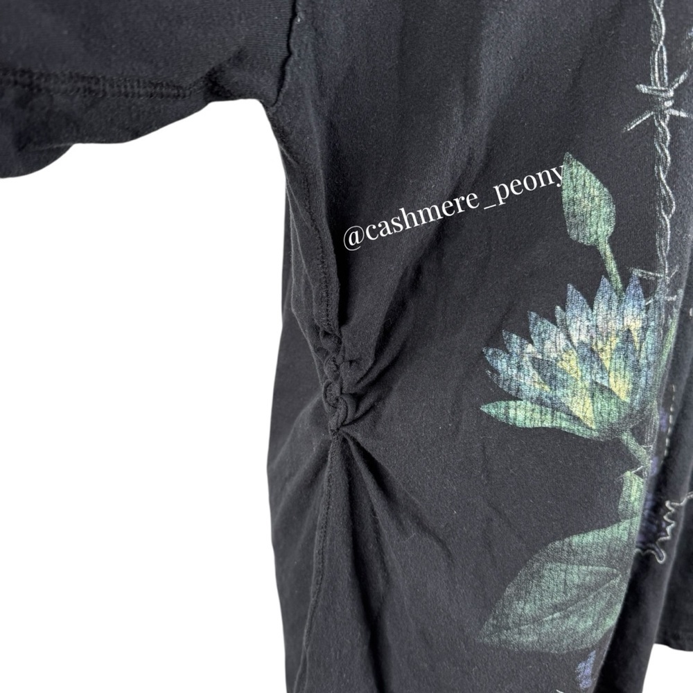 Aeropostale The OG Tee Collection Botanical Flowers and Butterflies Tee Small - Picture 5 of 10